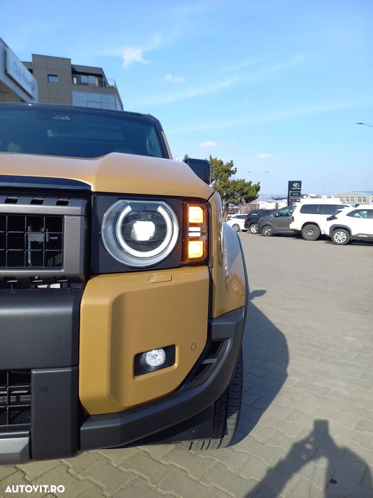 Toyota Land Cruiser - 40