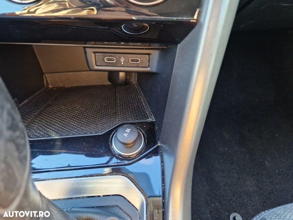 Volkswagen T-Roc 2.0 TDI SCR DSG Style - 9