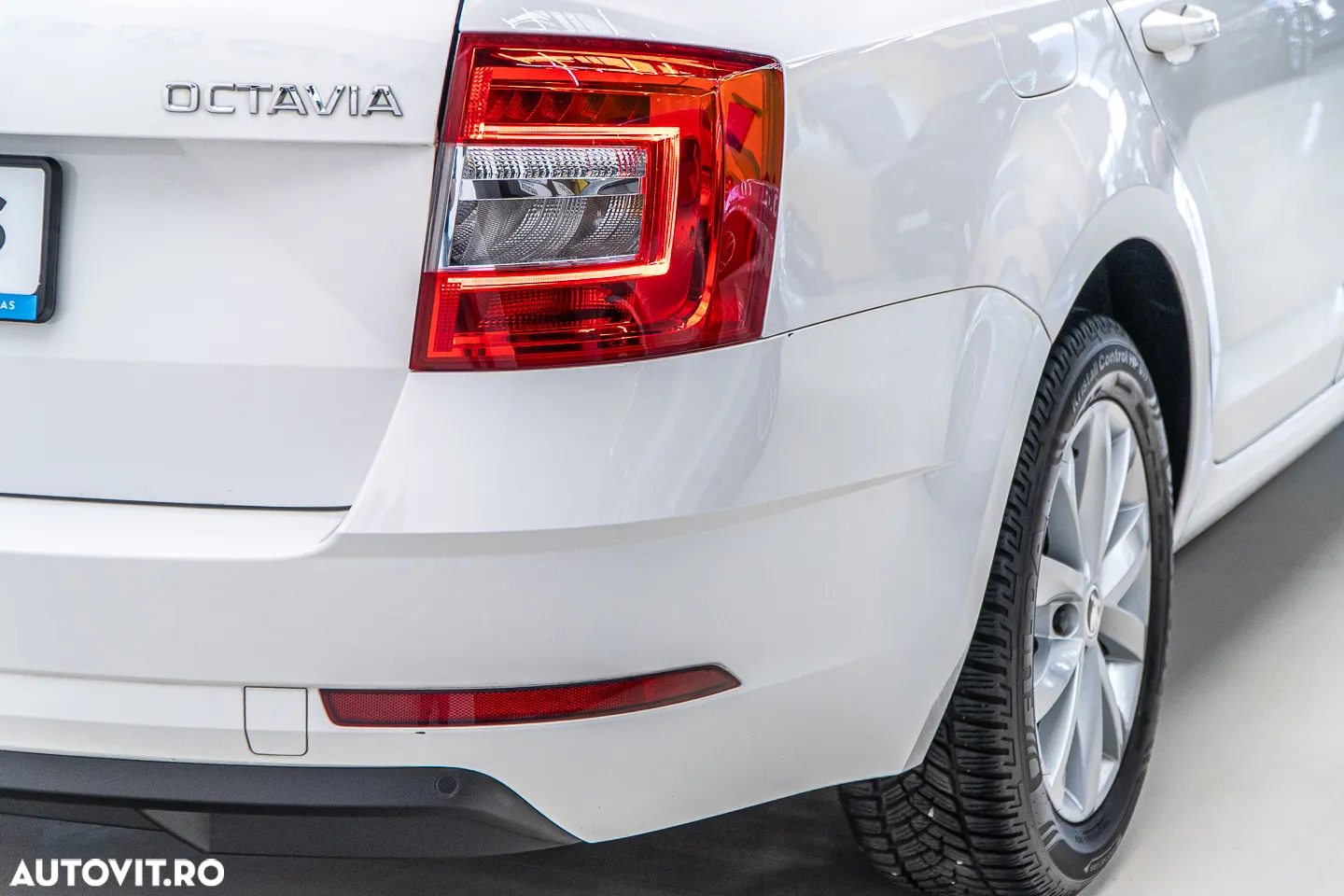 Skoda Octavia Combi 1.0 TSI DSG Style - 37