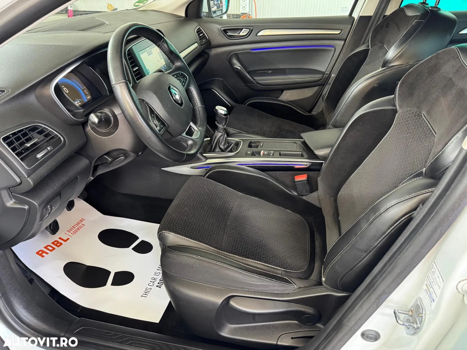 Renault Megane Grandtour ENERGY dCi 110 INTENS - 9