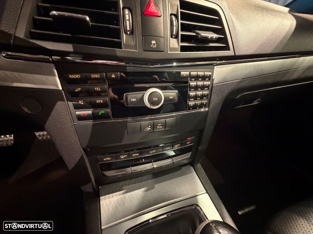 Mercedes-Benz E 250 CDi Avantgarde BlueEfficiency - 25