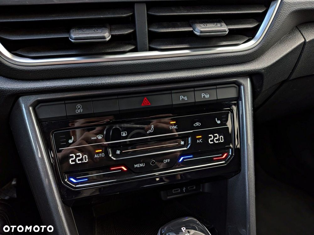 Volkswagen T-Roc 1.5 TSI Style DSG - 29