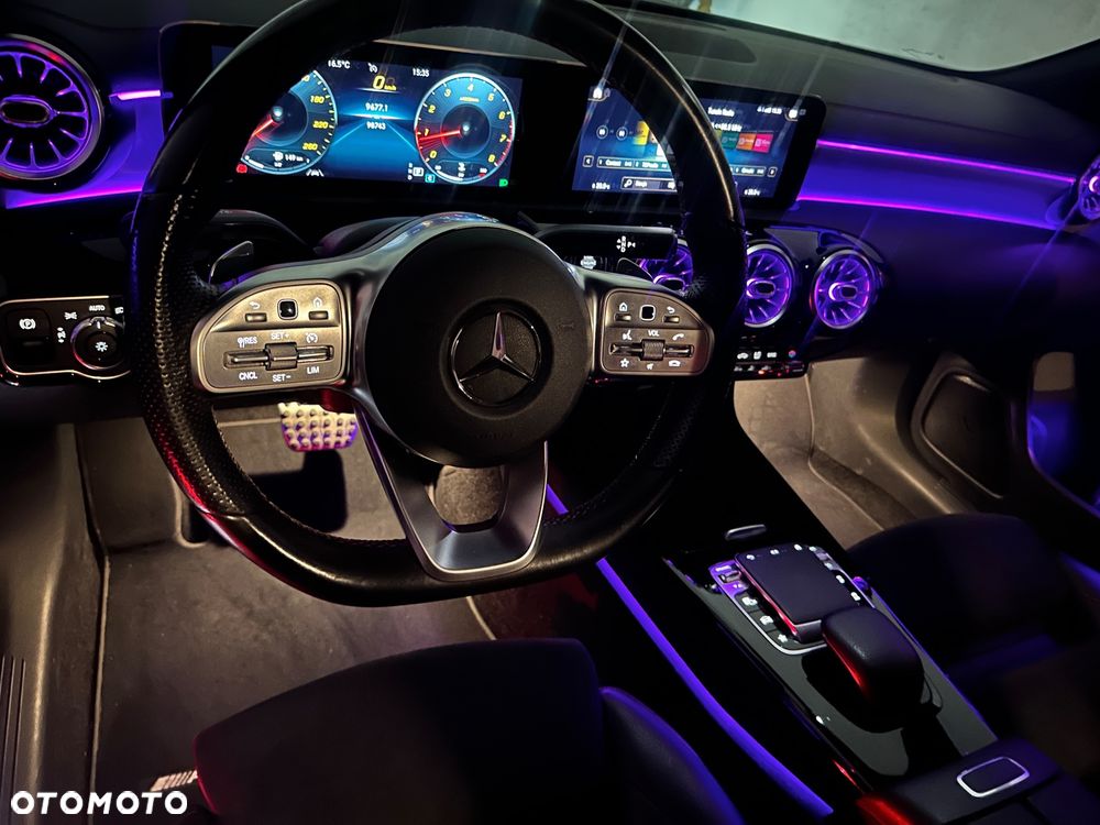 Mercedes-Benz CLA 180 AMG Line 7G-DCT - 15