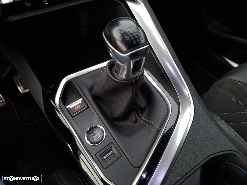 Peugeot 5008 1.5 BlueHDi GT - 22