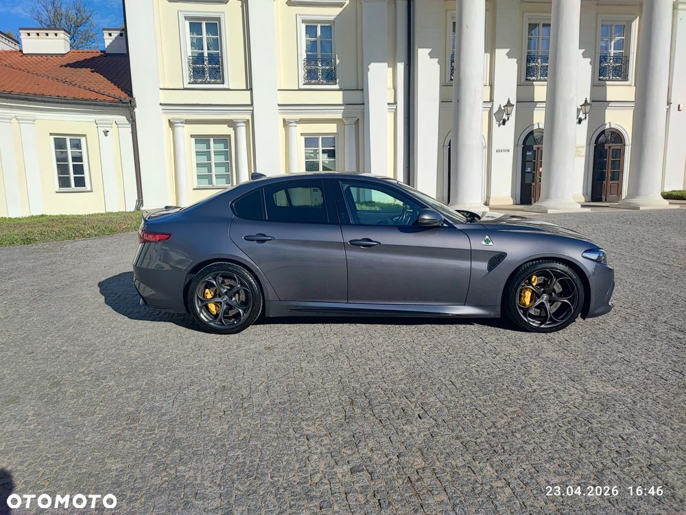 Alfa Romeo Giulia 2.9 V6 Bi-Turbo AT8 Quadrifoglio - 7