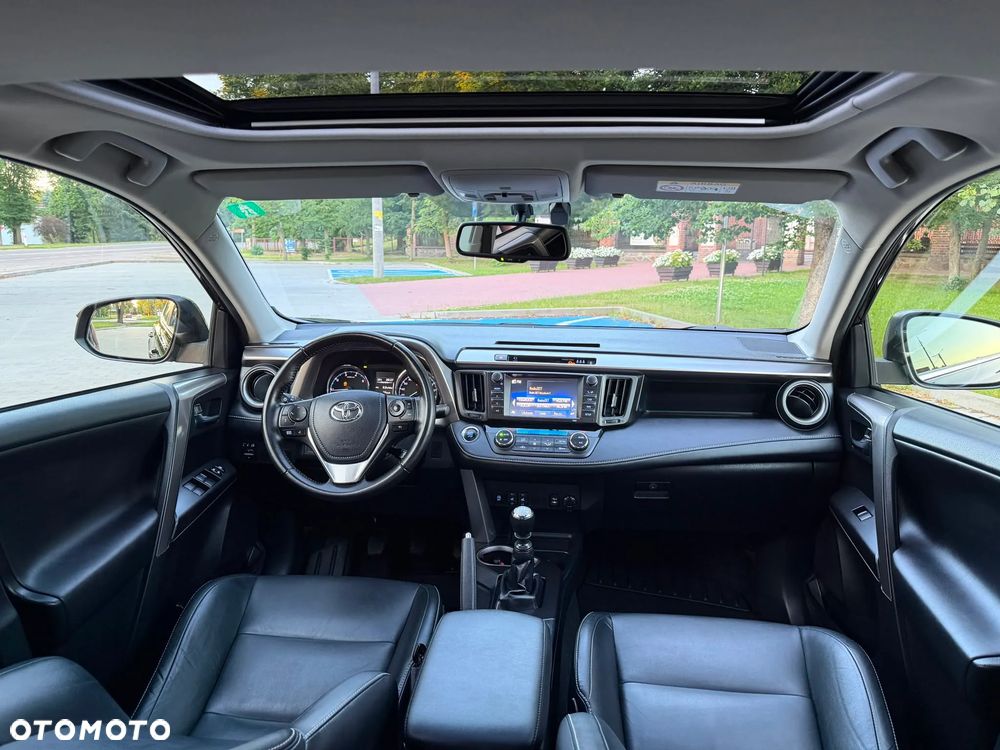 Toyota RAV4 2.0 D-4D 4x2 Start-Stop Executive - 24