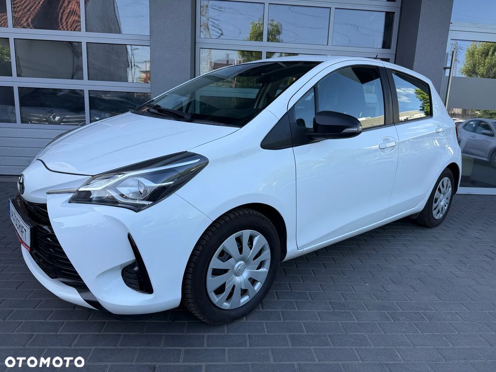 Toyota Yaris - 23