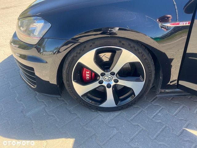 Volkswagen Golf GTI BlueMotion Technology - 17