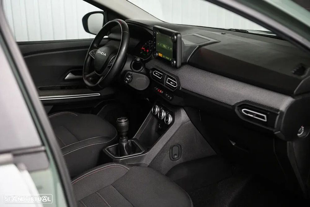 Dacia Jogger 1.0 TCe Extreme 7L - 29