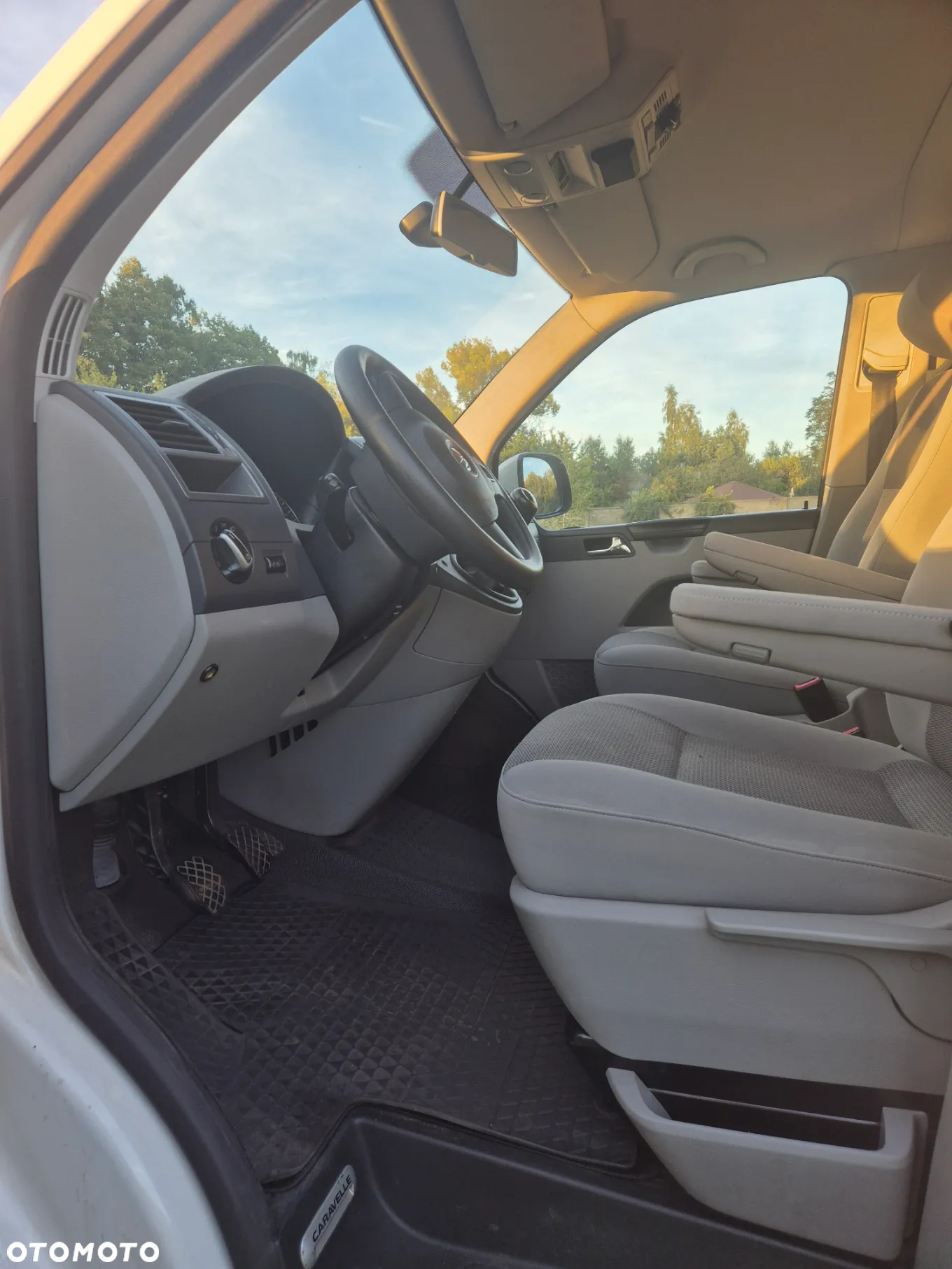 Volkswagen Caravelle BiTDI L1 Comfortline - 13