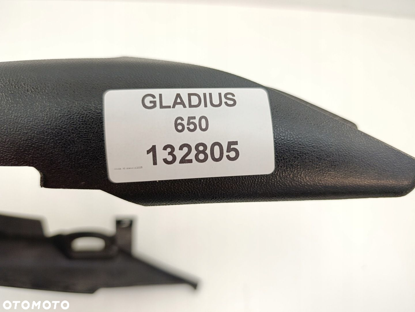 SUZUKI GLADIUS 650 OGON ZADUPEK TYŁ - 7