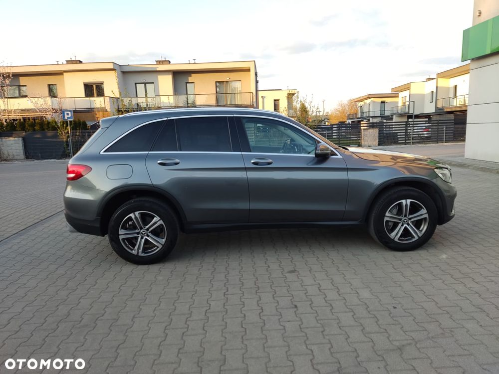 Mercedes-Benz GLC - 4