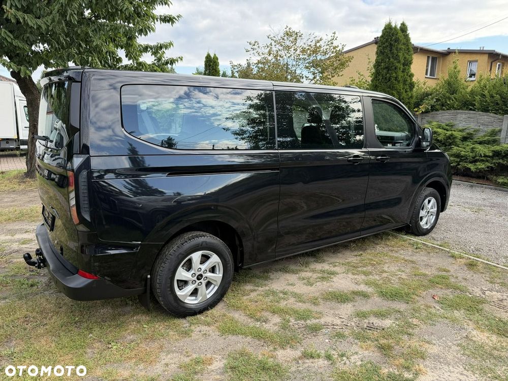 Ford Tourneo Custom - 6