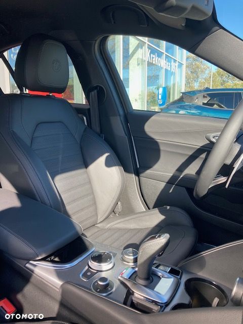 Alfa Romeo Giulia 2.0 Turbo Veloce - 8