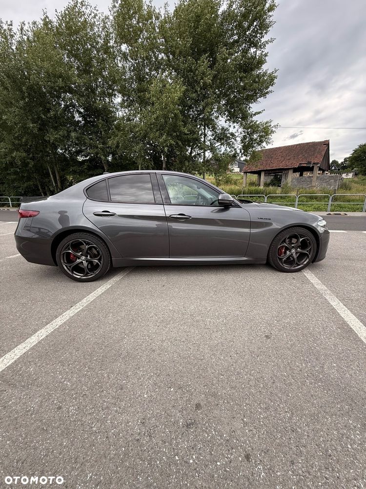 Alfa Romeo Giulia 2.2 AT8-Q4 Veloce Ti - 8