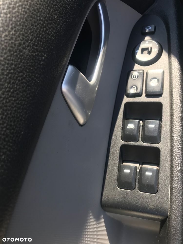Kia Sportage - 14
