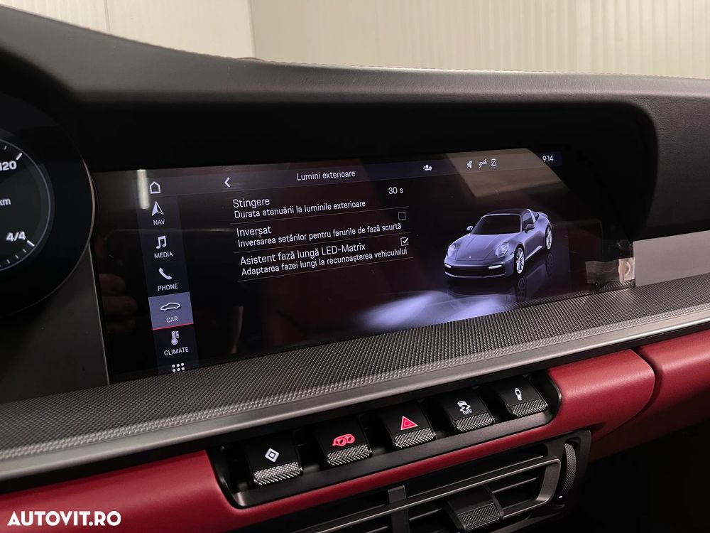 Porsche 911 4S PDK - 16