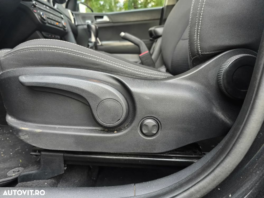 Kia Sportage 2.0 DSL MT 4x4 PREMIUM - 12