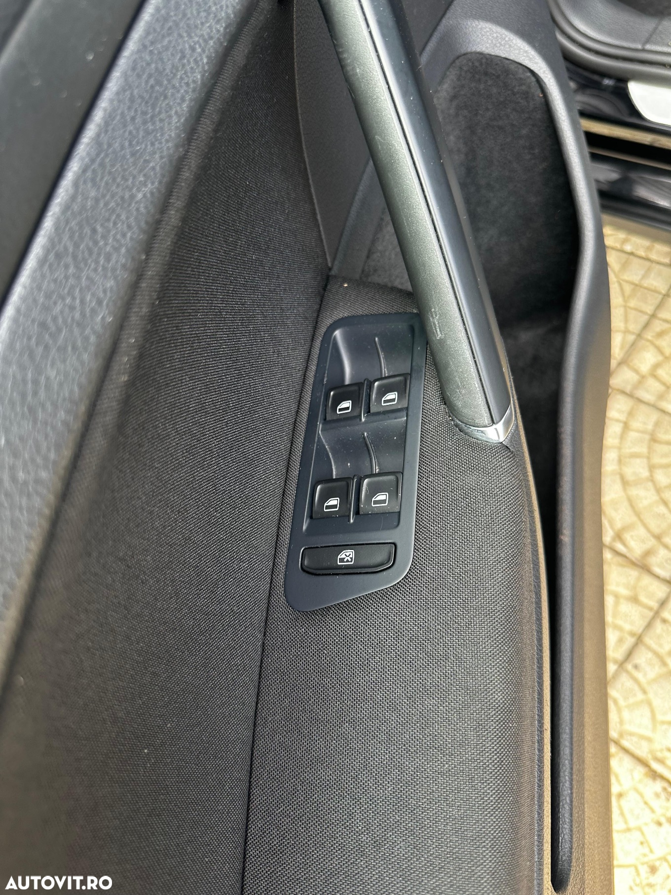 Volkswagen Golf 1.6 TDI BlueMotion Technology DSG Lounge - 9