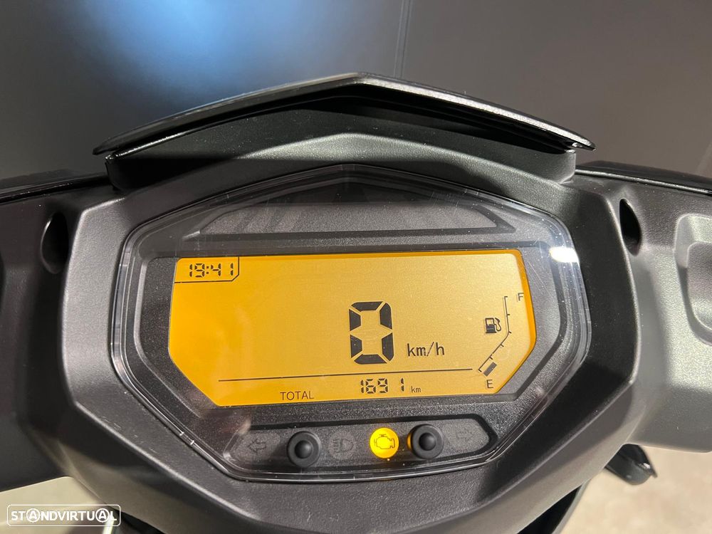 Kymco Micare 125 - 4