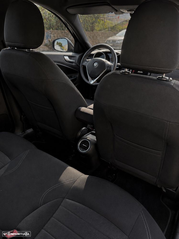 Alfa Romeo Giulietta 1.6 JTDM Super - 16