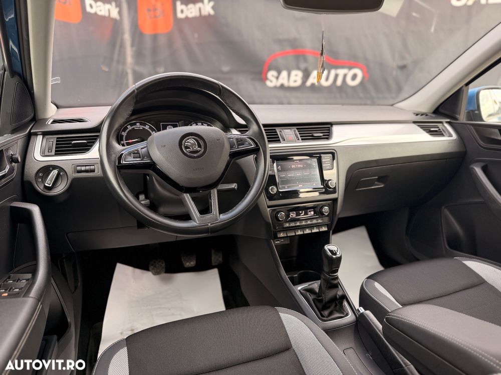 Skoda RAPID 1.0 TSI Style - 8