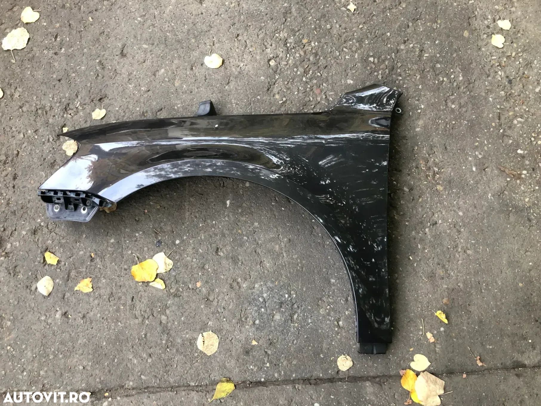 Aripa stanga fata VW Volkswagen Passat B7 2011 maro mic defect - 1