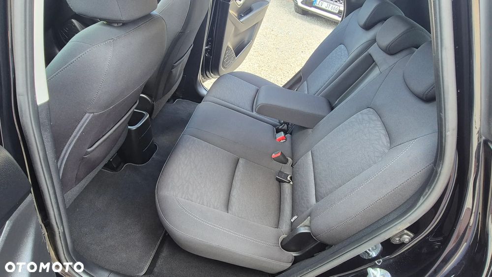 Hyundai ix20 1.6 Premium - 26