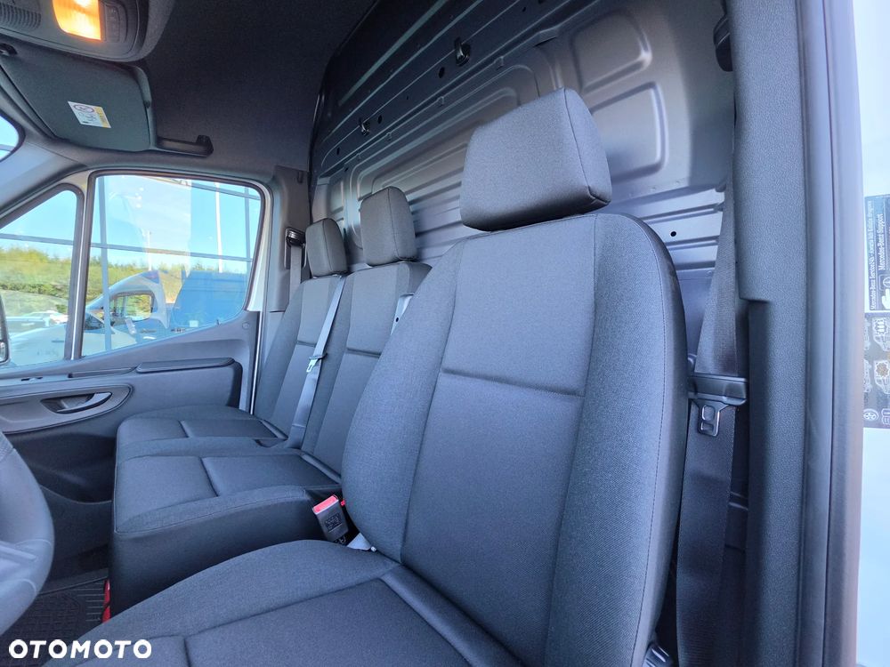 Mercedes-Benz Sprinter 317 CDI Furgon PRO długi 4325 mm L3H2 - 18