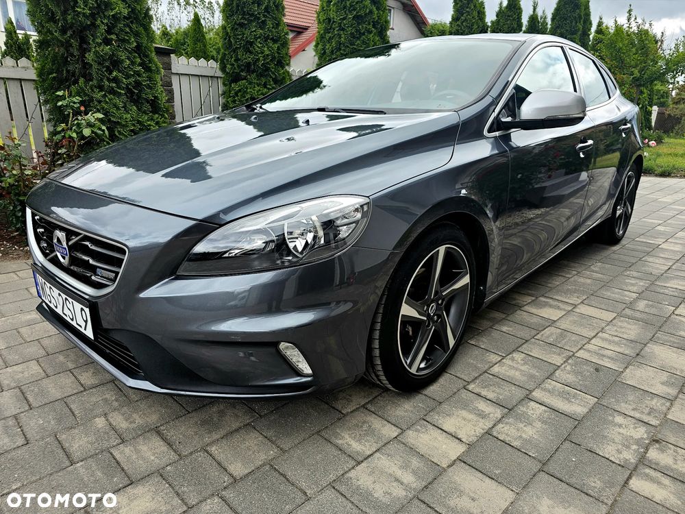 Volvo V40 D2 R-Design Kinetic - 1
