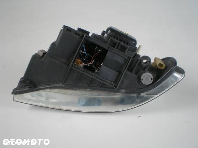 Image Audi A4 A 4 99-01r Světlomet Pravé světlo XS