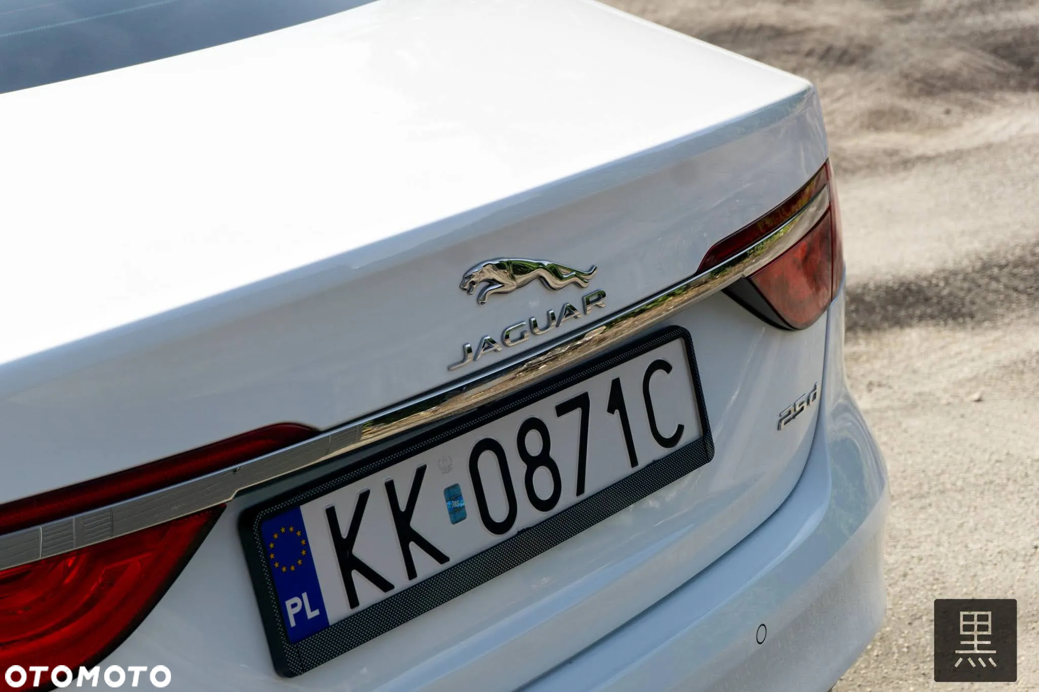 Jaguar XF 2.0 i4D Prestige - 9