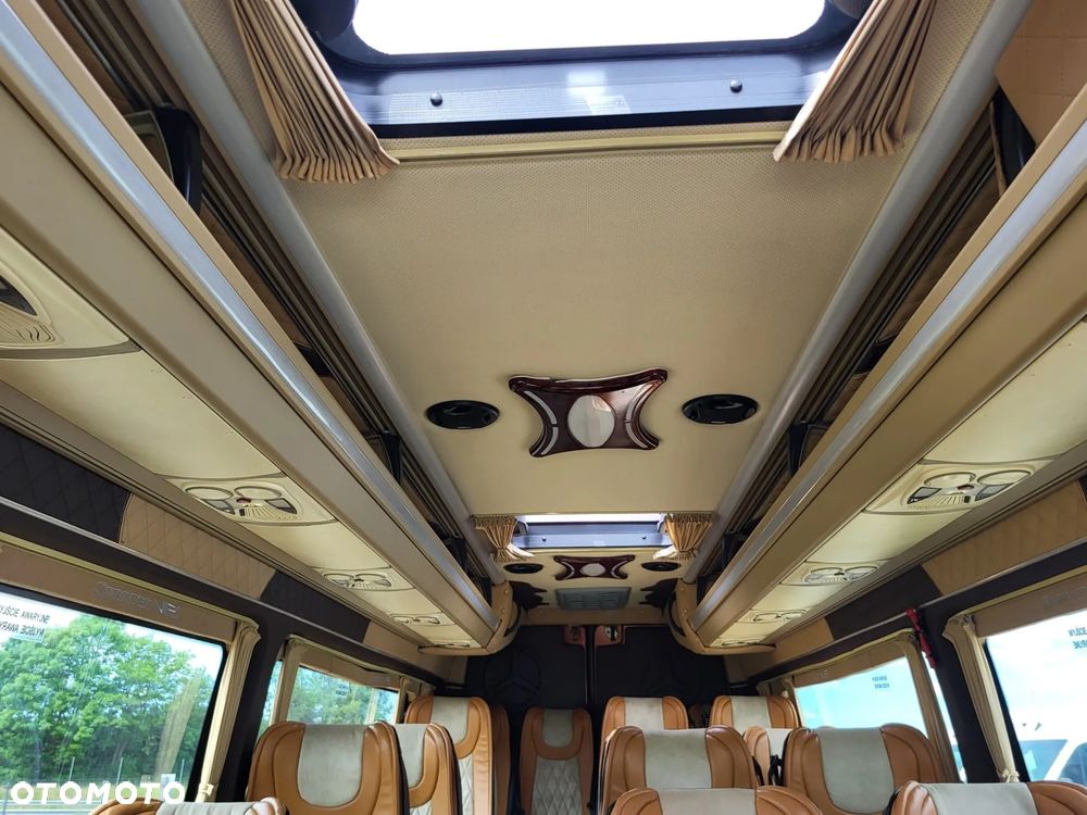 Mercedes-Benz Sprinter 519 CDI 24 miejsca + 3 stojące - 17