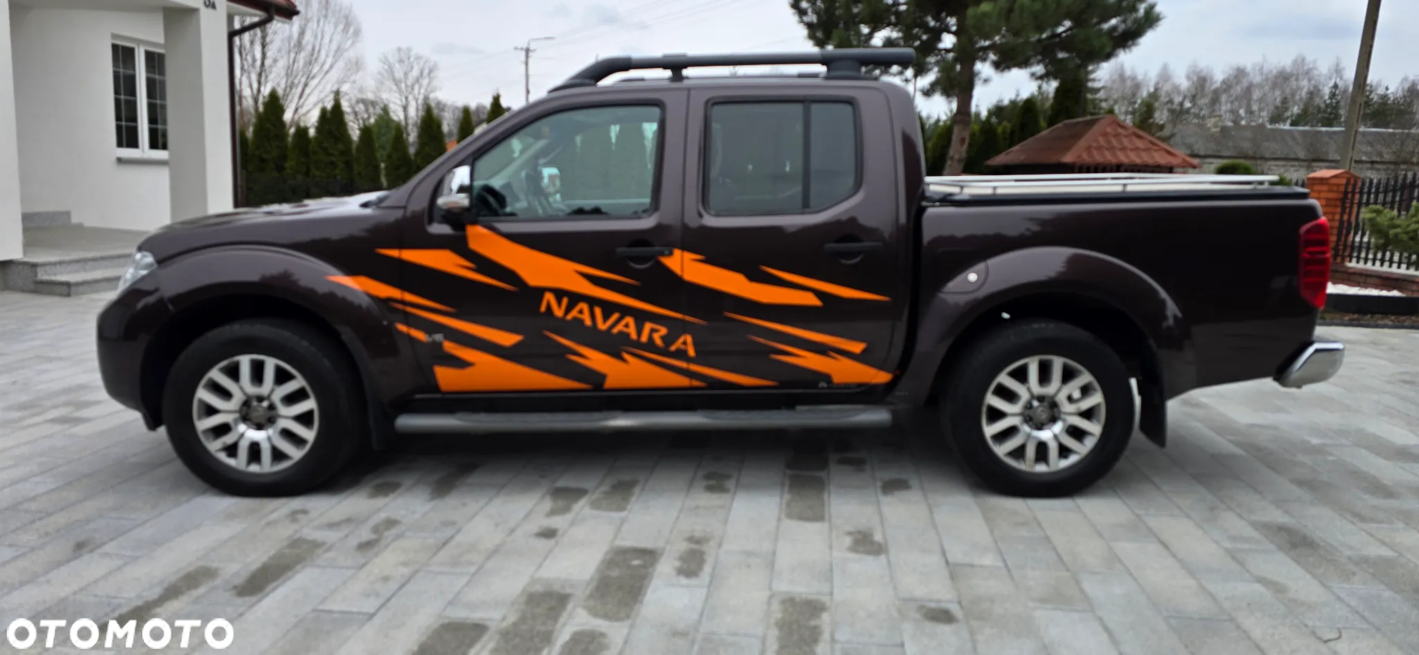 Nissan Navara 3.0 D V6 Platinum Long EU5 - 5
