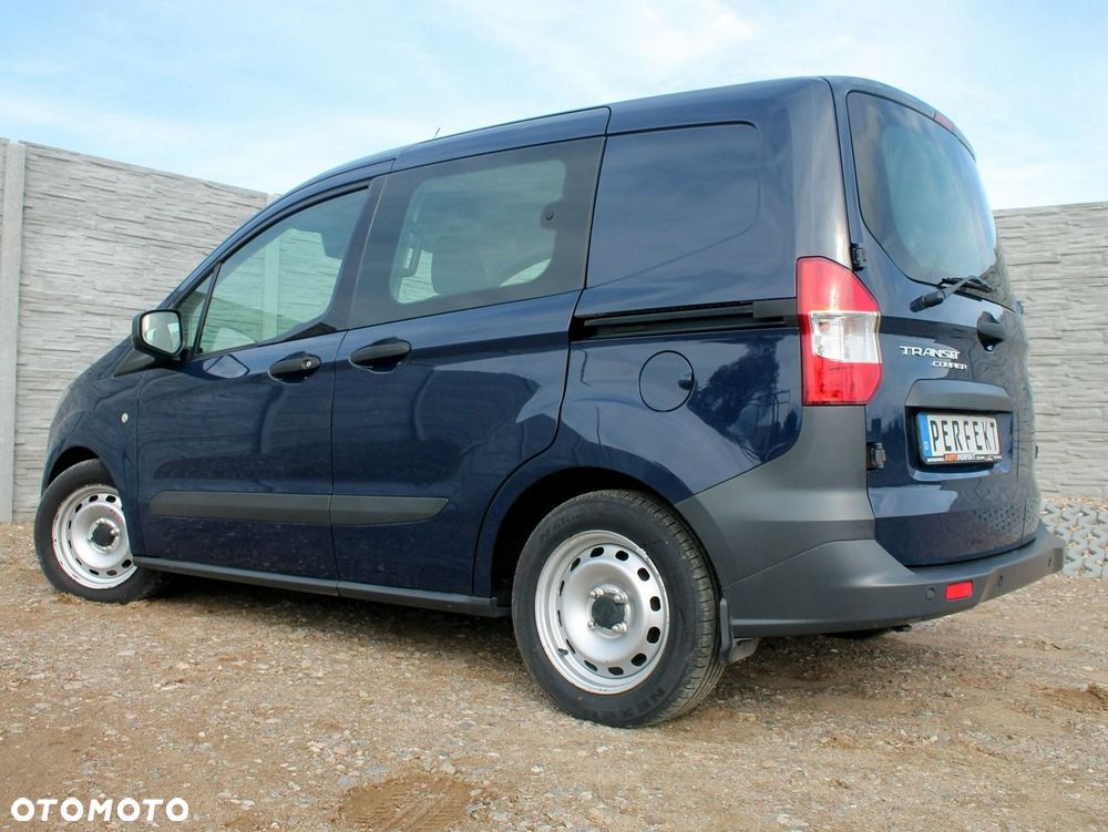 Ford Transit Courier - 24