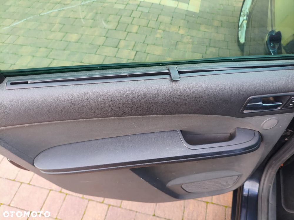 Ford Focus C-Max 2.0 TDCi Ghia - 16