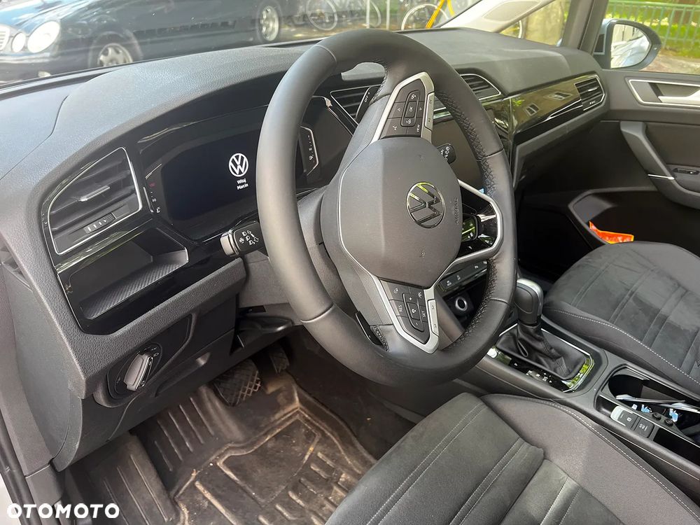 Volkswagen Touran 1.5 TSI EVO Highline DSG - 9