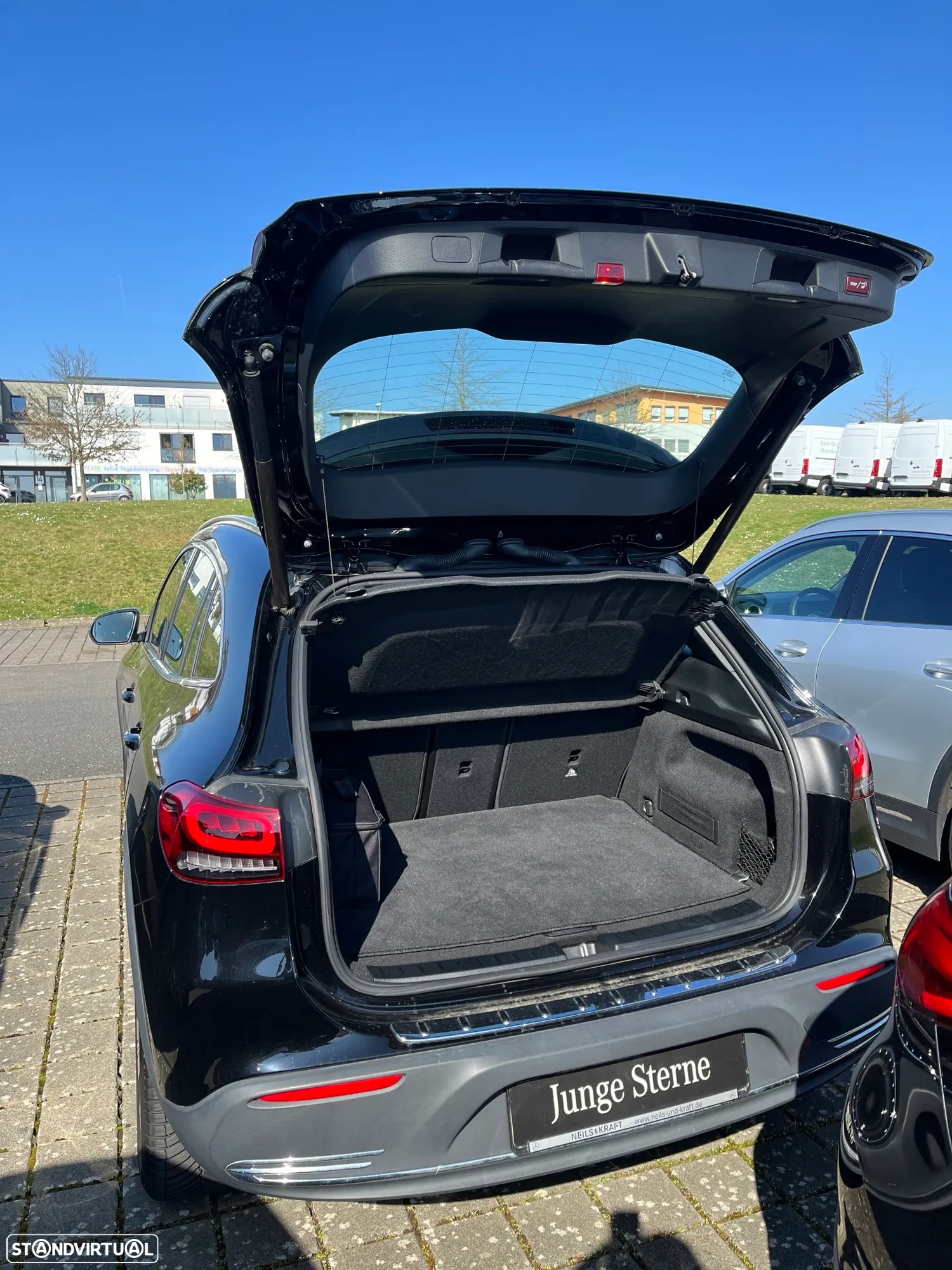 Mercedes-Benz EQA 250 Progressive - 9