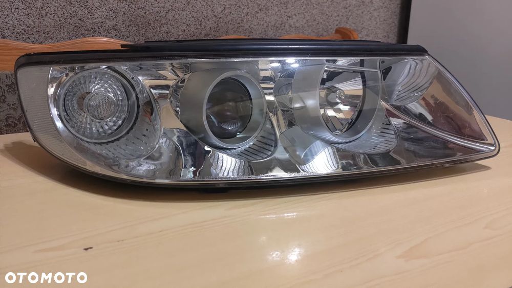 Reflektor Grandeur / Azera 05-11 (EU, zwykły H7) - 1