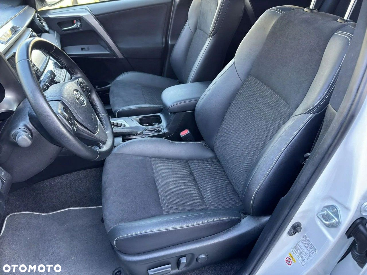 Toyota RAV4 - 19