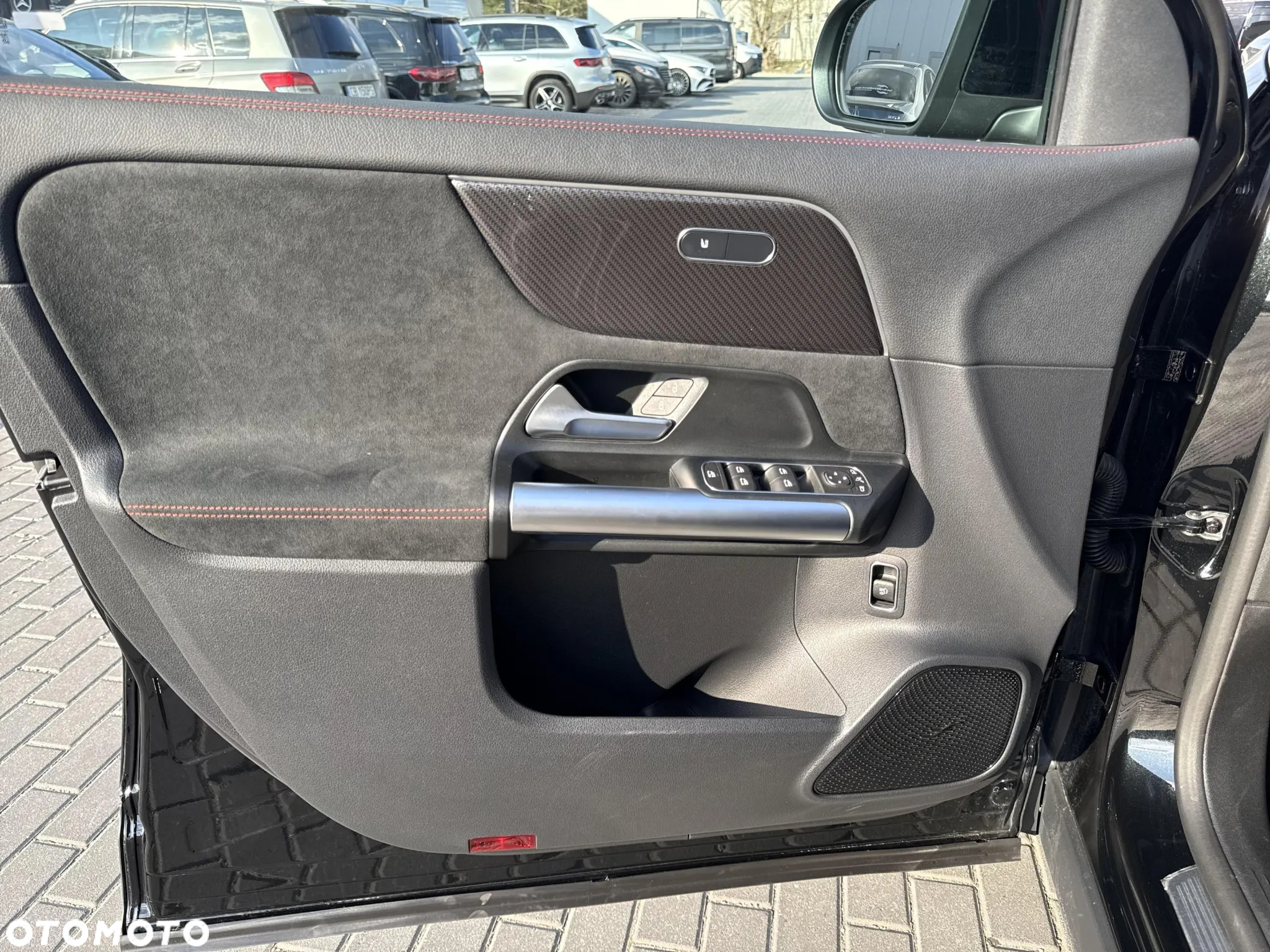 Mercedes-Benz GLA 200 d 4-Matic AMG Line 8G-DCT - 10