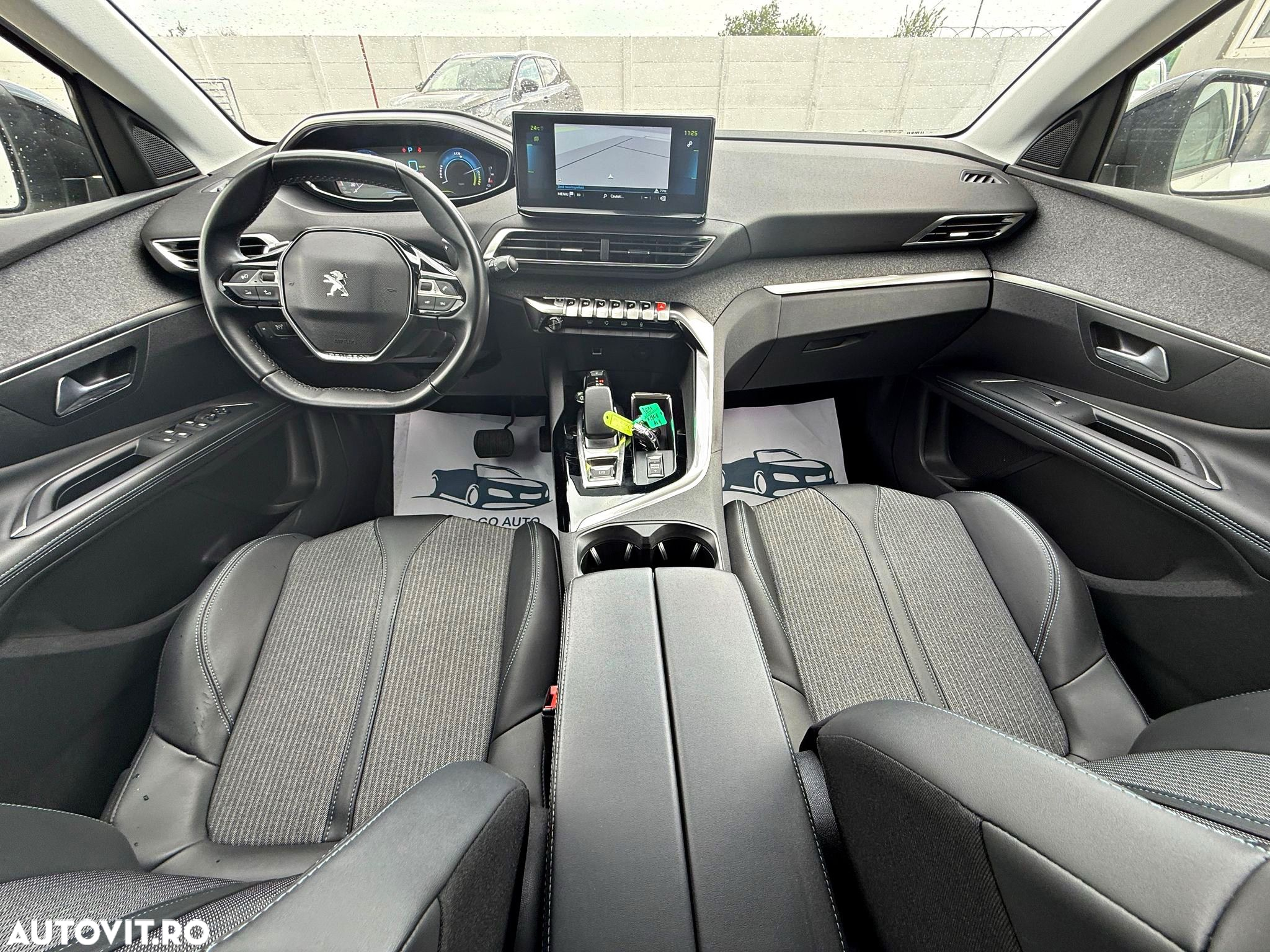Peugeot 3008 Hybrid 225 e-EAT8 Allure Pack - 12
