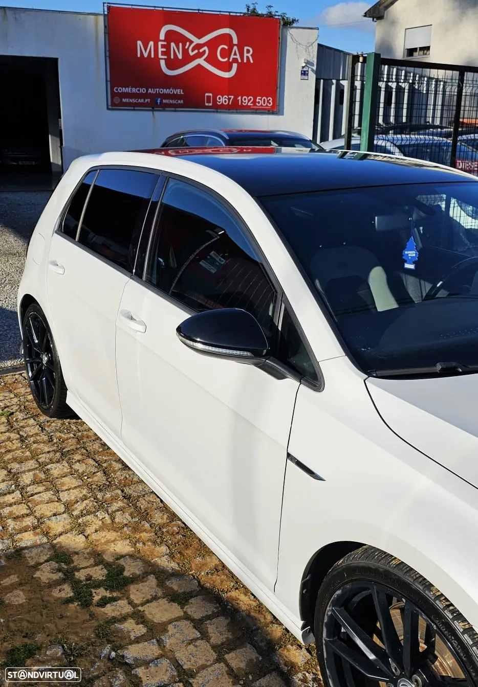 VW Golf 2.0 TSi R - 33