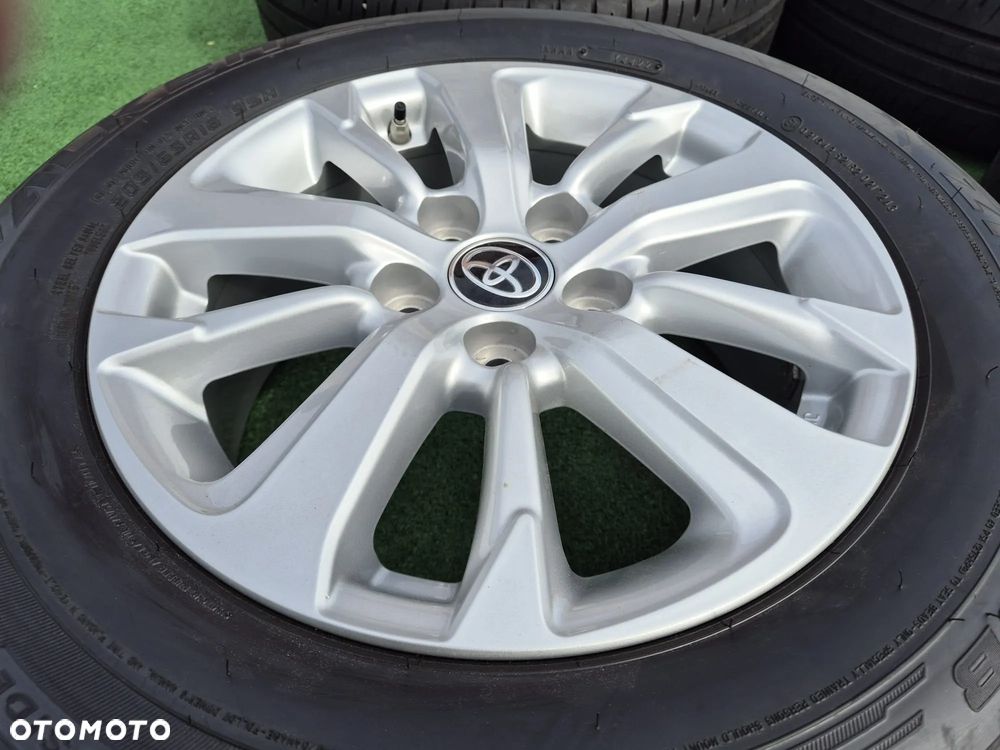 Koła Felgi z oponami czujnikami Toyota Auris Yaris Cross Crolla Avensis 205/65 R16 95H Falken - 2