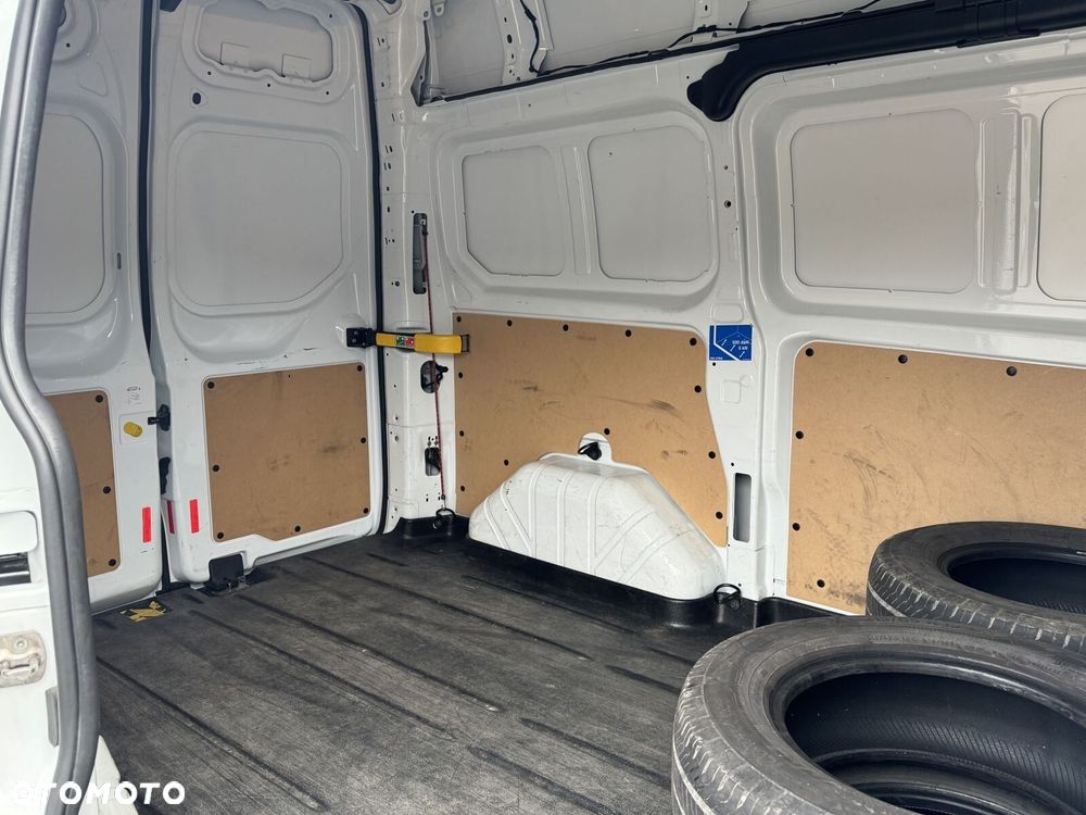 Ford transit-custom - 19