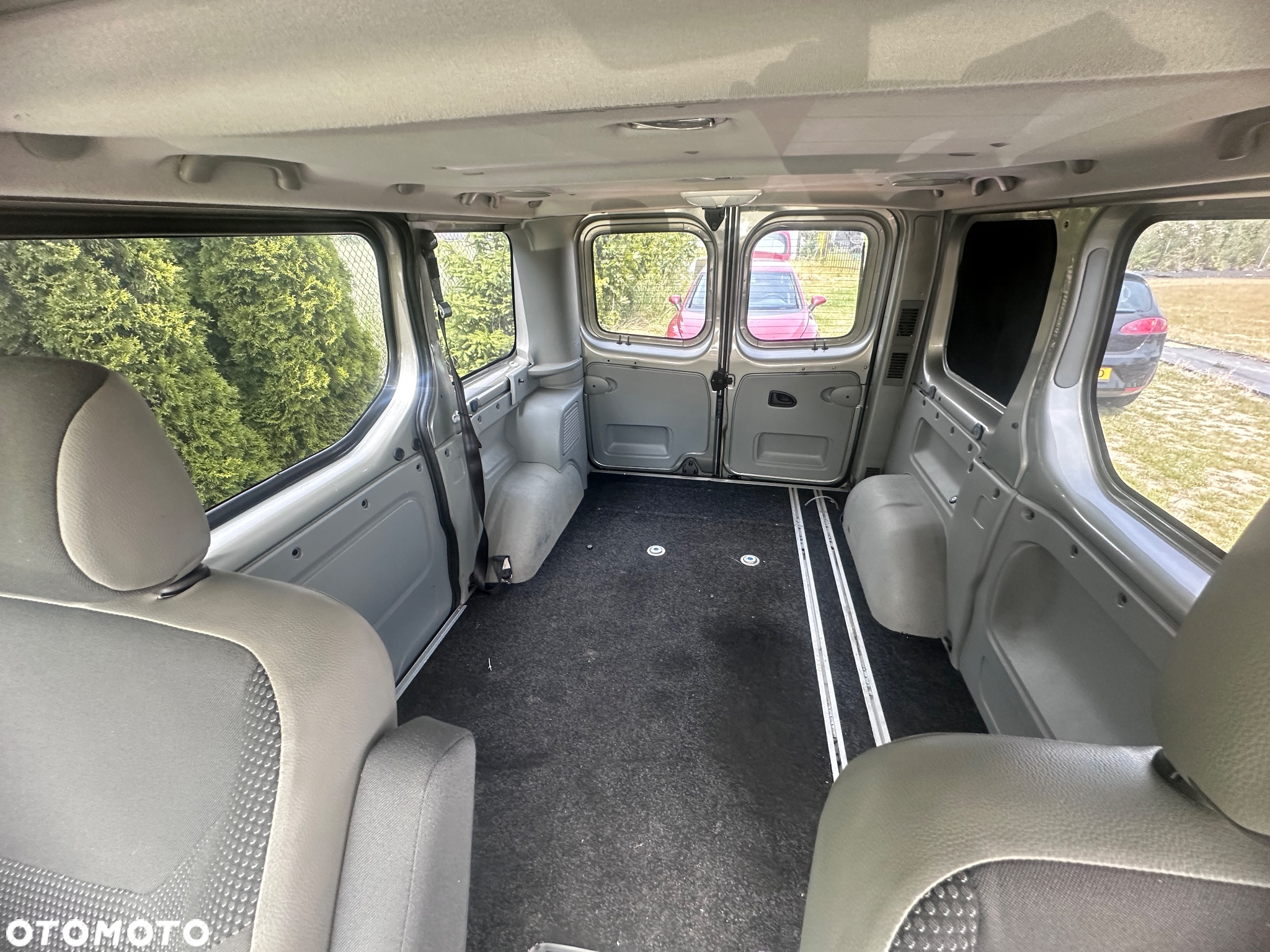 Opel Vivaro L2H1 2.9t Tecshift - 14