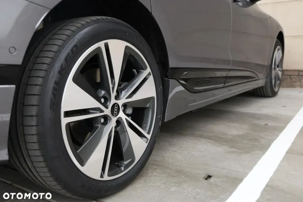 Audi A6 Avant e-tron 83kWh - 12