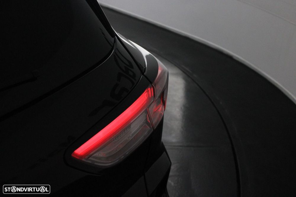 Ford Kuga 1.5 EcoBoost ST-Line - 42