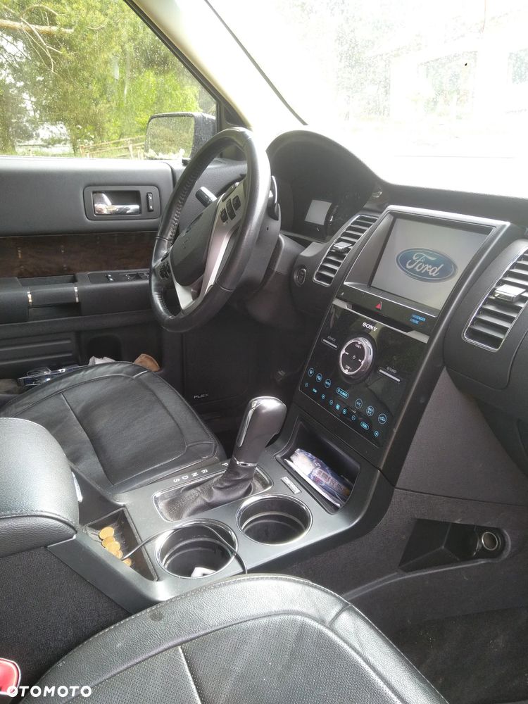Ford Flex - 7