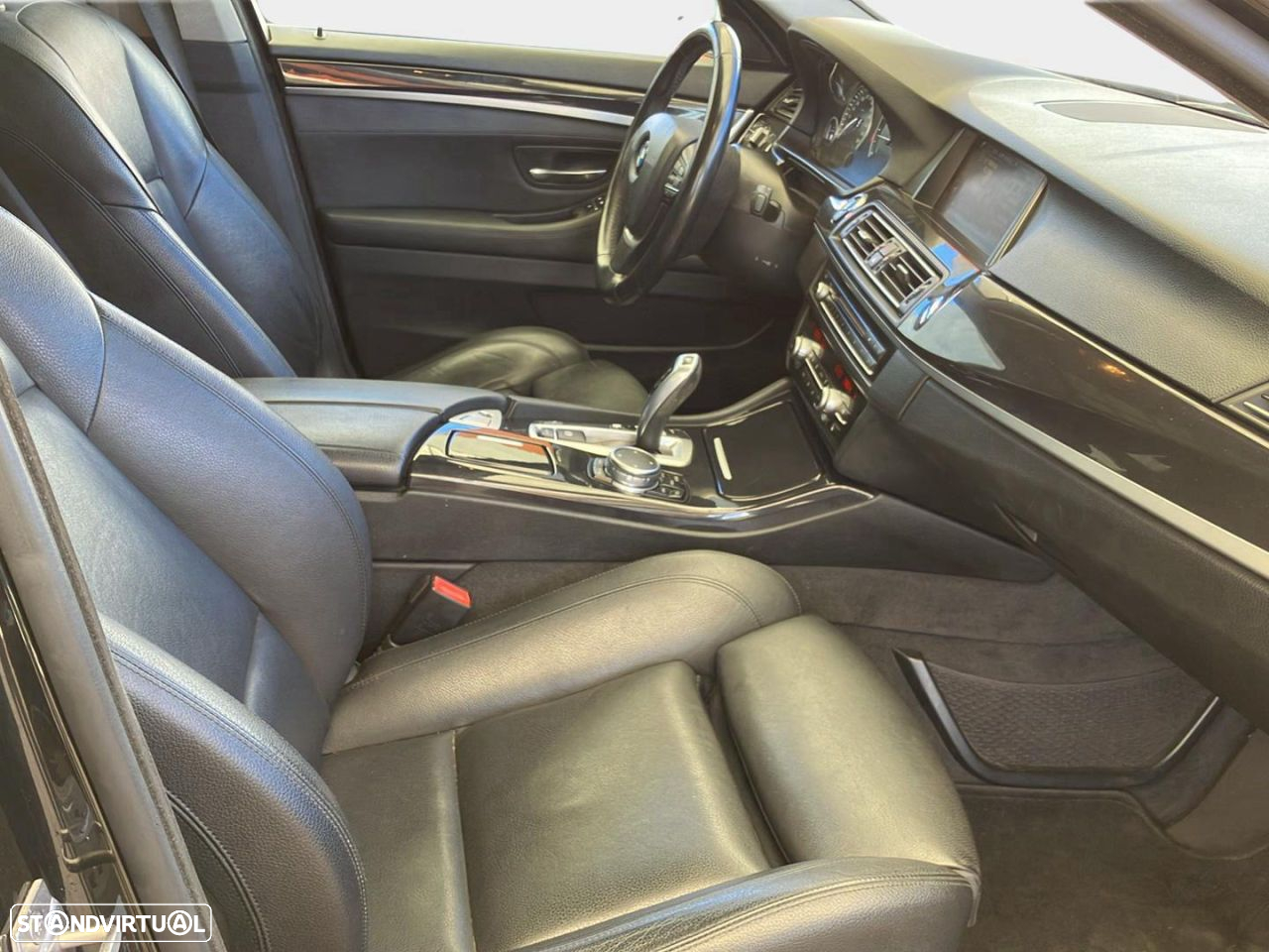 BMW 520 d Line Luxury Auto - 16